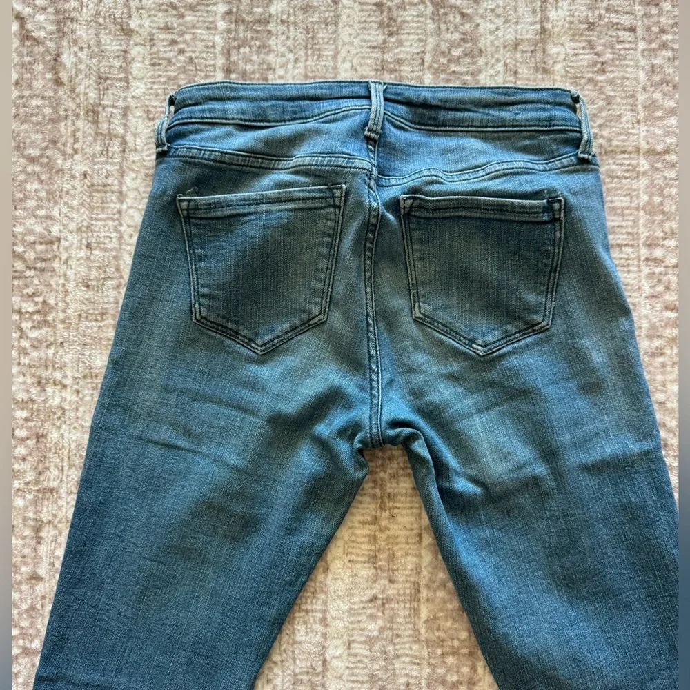 Old Navy Mid Rise Super-Skinny Jeans Size 4 (RN 54023)